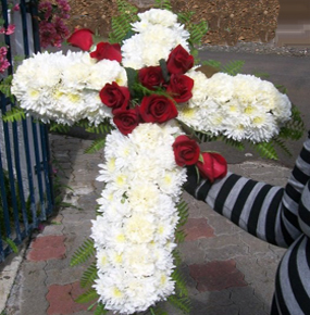 White crysenthem and carnation Cross Wreath