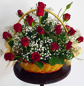 30 Red Roses in a Basket