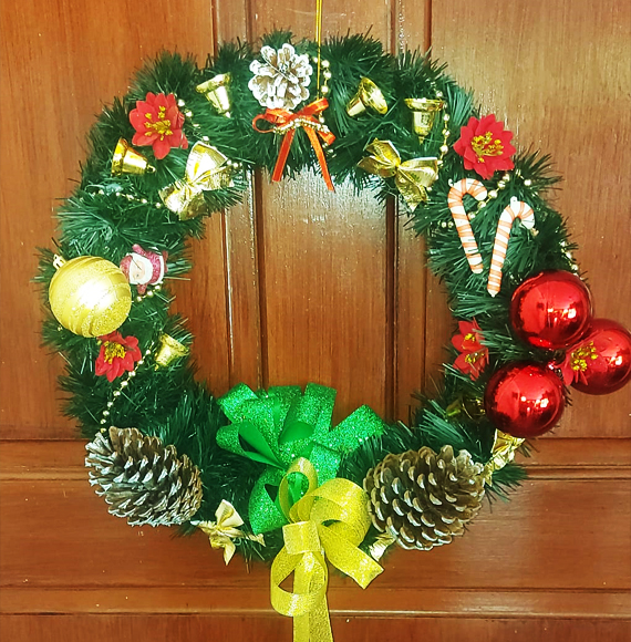 Christmas Festive Pine Bouquet Mauritius Flower Delivery