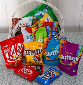 Assorted Sweets & Chocolate Hamper Basket